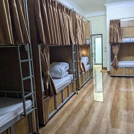 Train Station Backpackers Hostel نينه بينه المظهر الخارجي الصورة