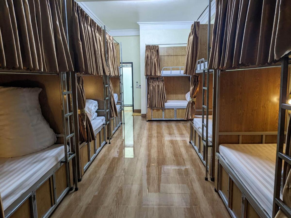Train Station Backpackers Hostel نينه بينه المظهر الخارجي الصورة
