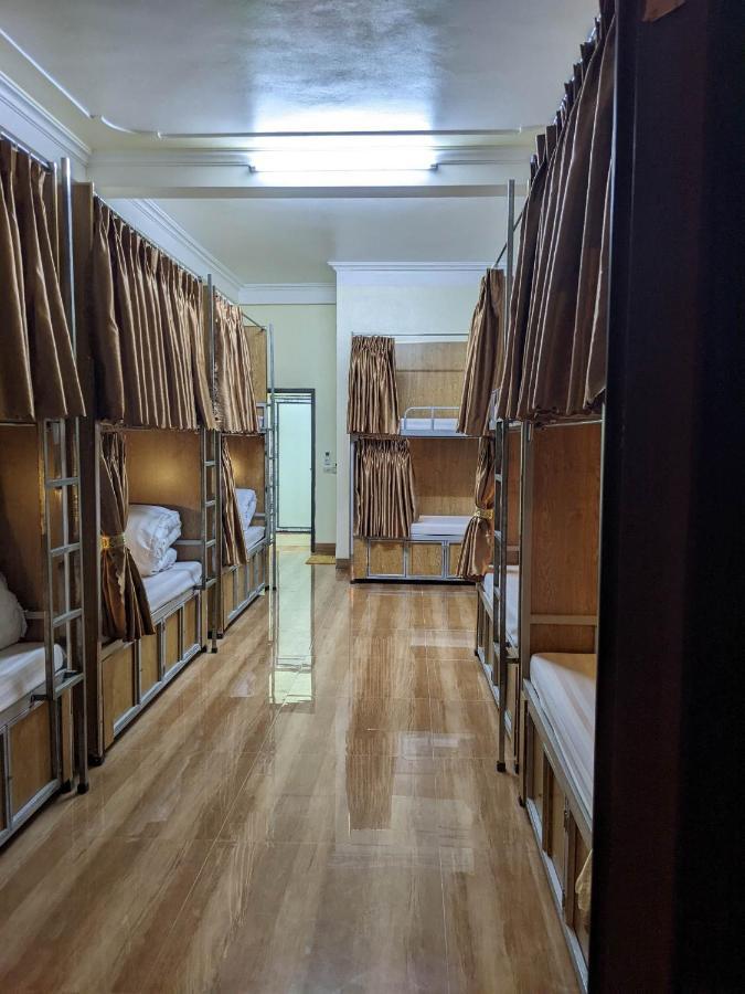 Train Station Backpackers Hostel نينه بينه المظهر الخارجي الصورة