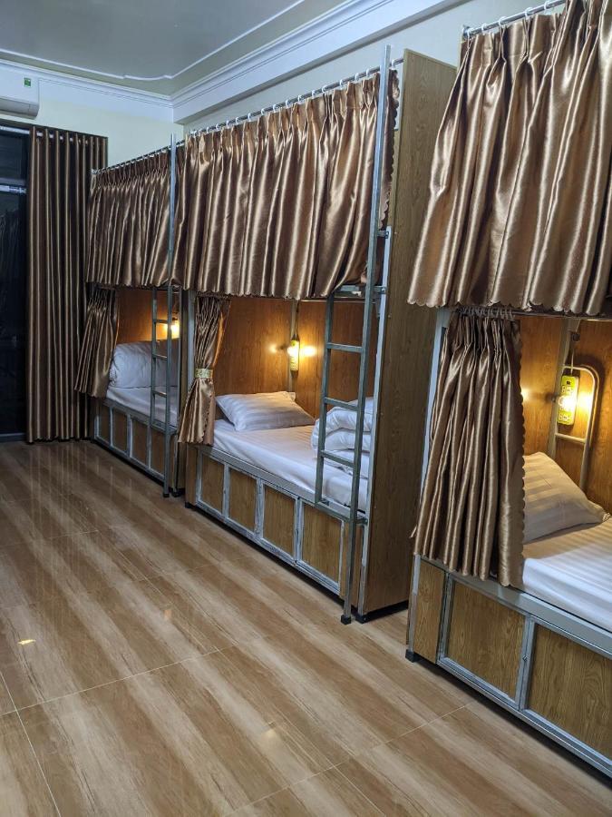 Train Station Backpackers Hostel نينه بينه المظهر الخارجي الصورة